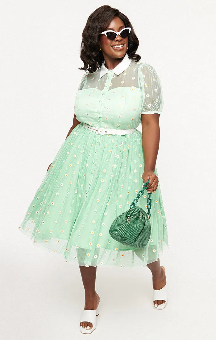 1950s Green and white Daisy Print Hollie Swing Dress