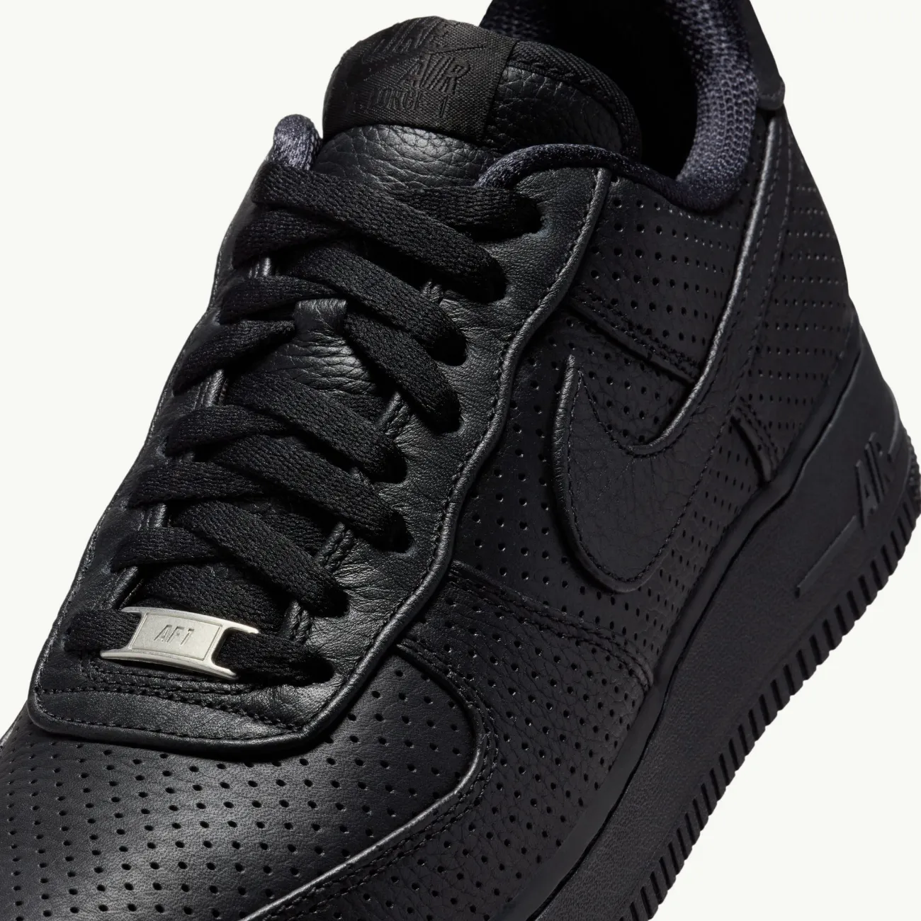 Air Force 1 Low SP - 'Perforated Black'