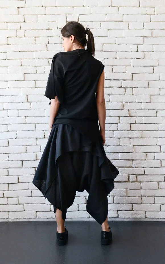 Black Asymmetric Top