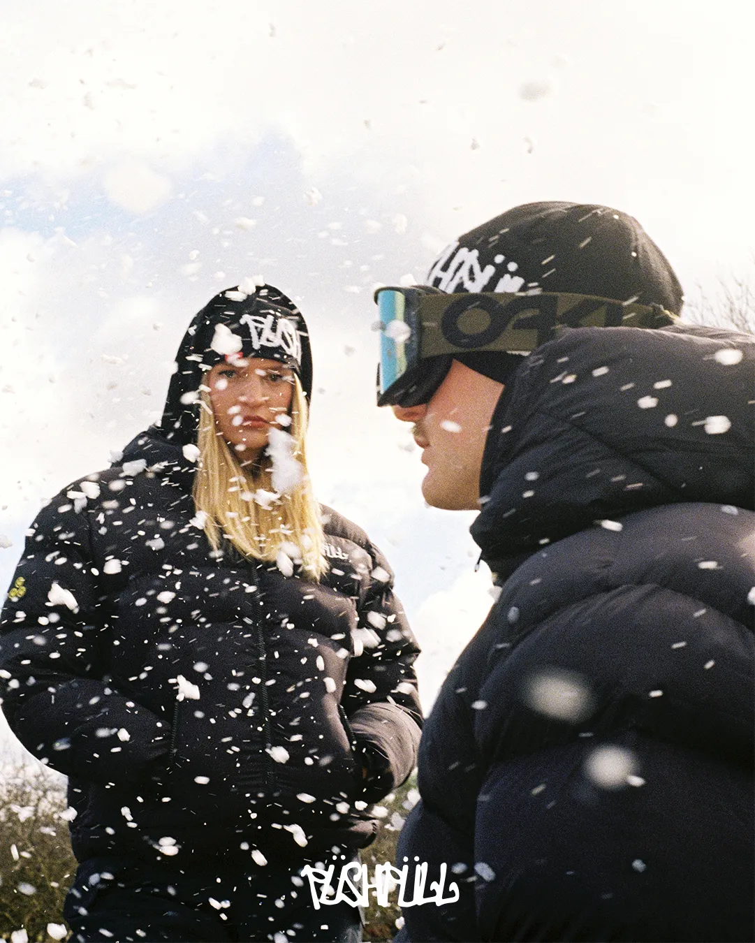 BLACK OUT PUFFER JACKET