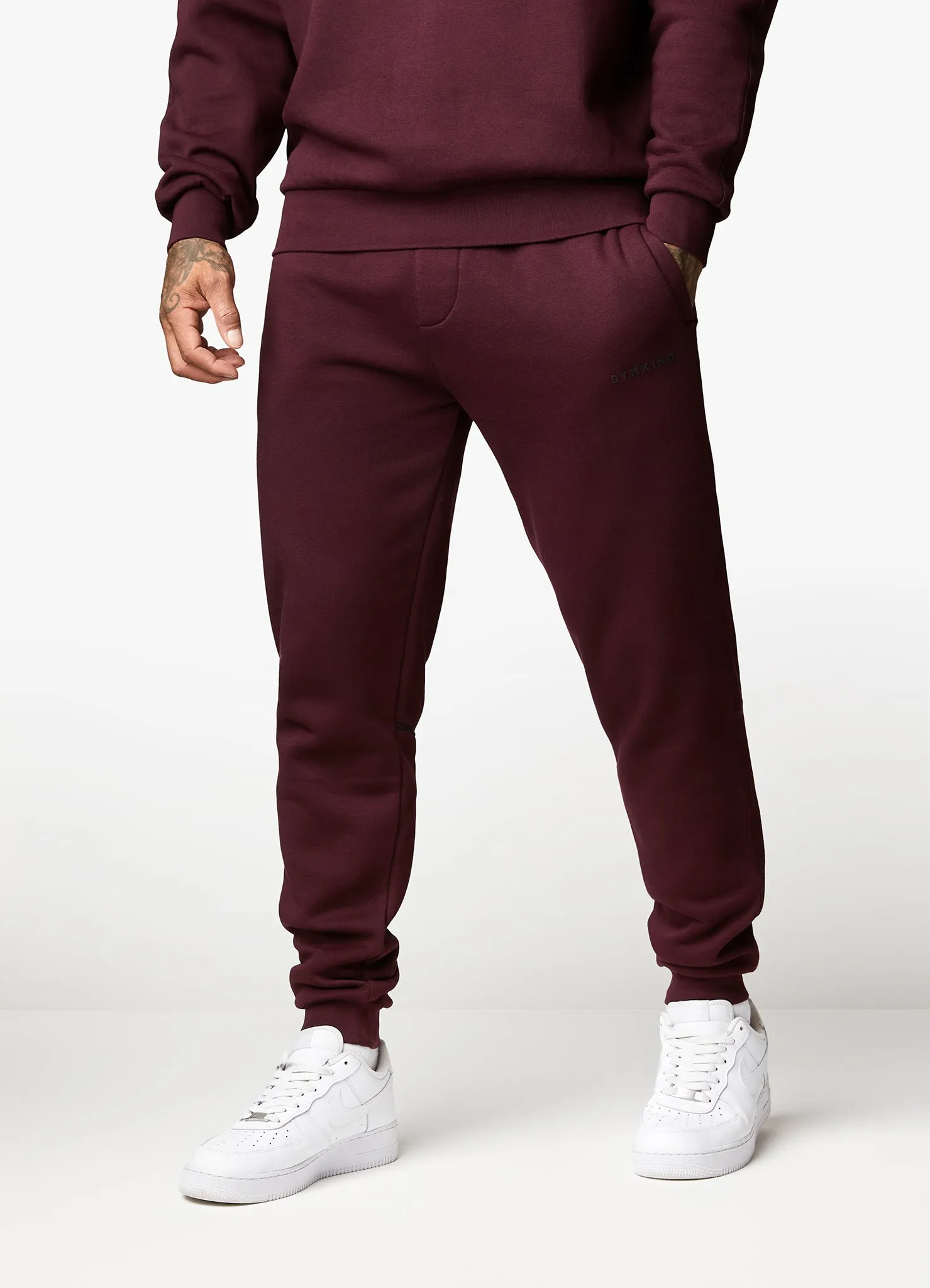 Gym King Outline Print Jogger - Burgundy