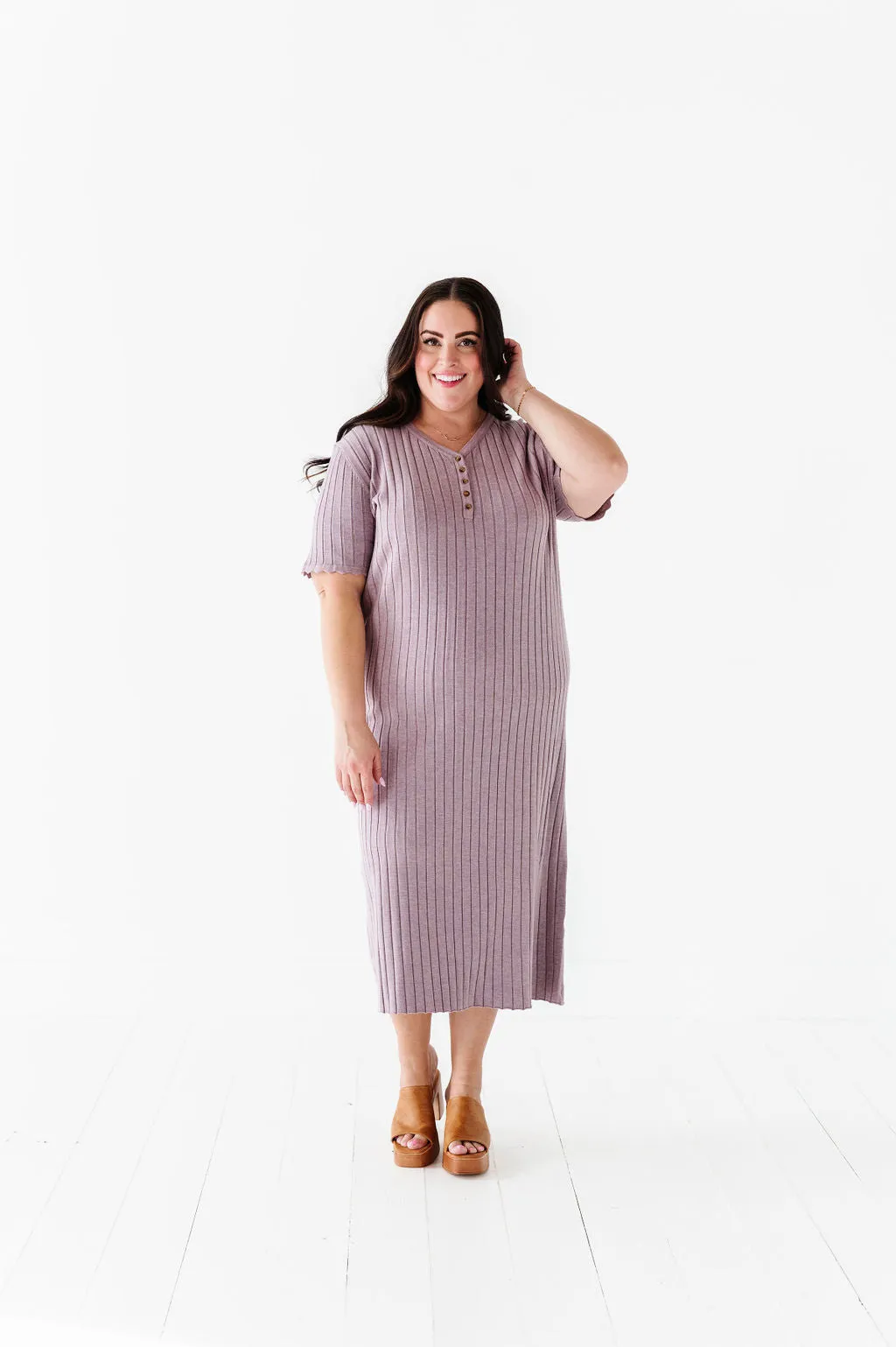 Harper Short Sleeve Dress in Lavender