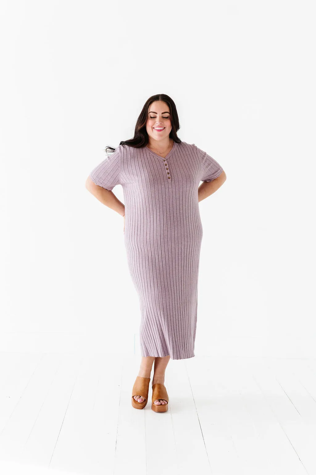 Harper Short Sleeve Dress in Lavender