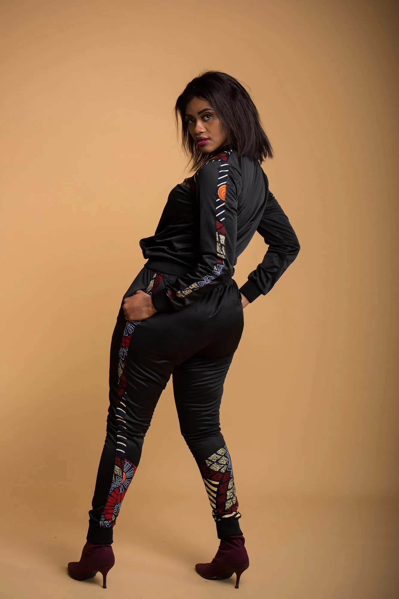 Ladies - Nkanyezi Black Tracksuit Set