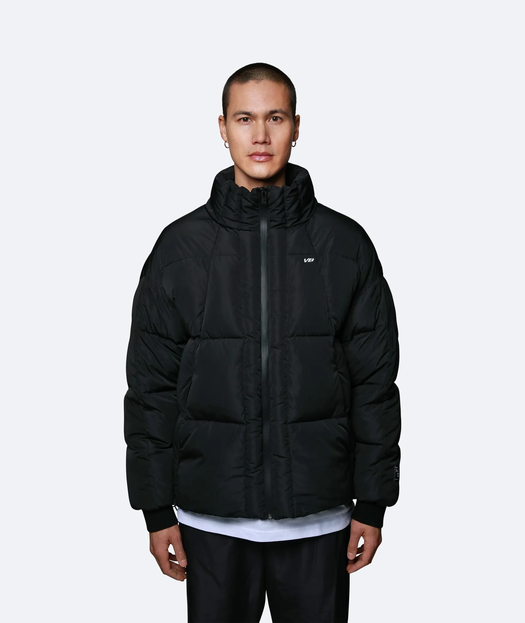 MOTION PUFFER JACKET - BLACK